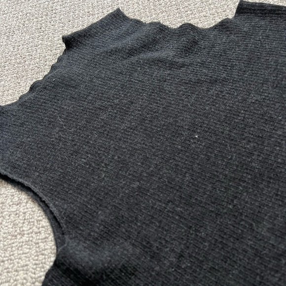 Madison Margiela vest top - Picture 5 of 5